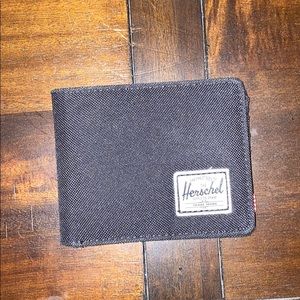 Herschel wallet